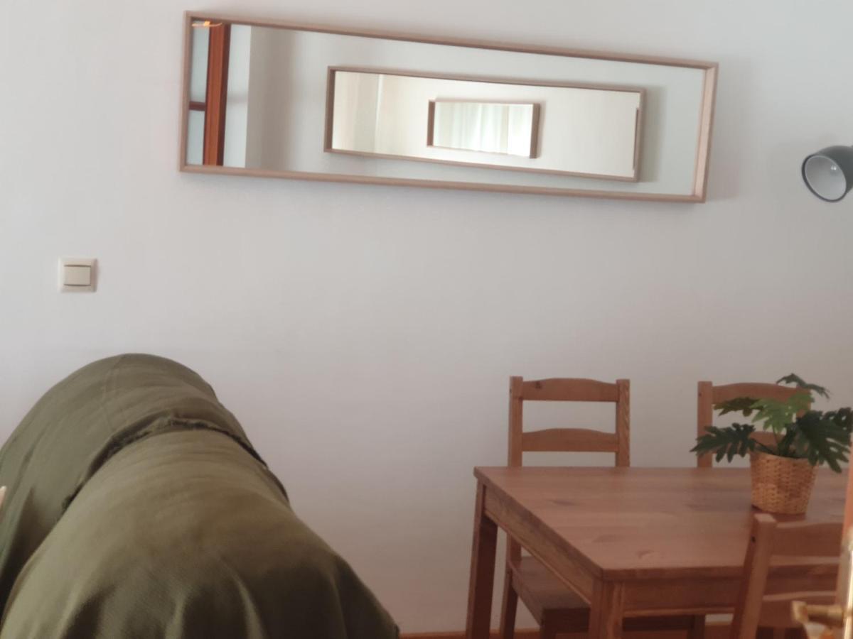 Apartamento en Cuevas del Becerro Exterior foto